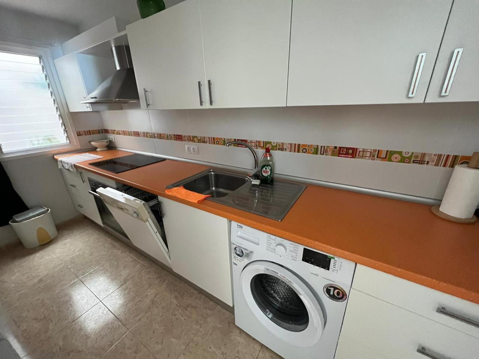Apartamento con grandes vistas y mucha tranquilidad Gerona Exterior foto