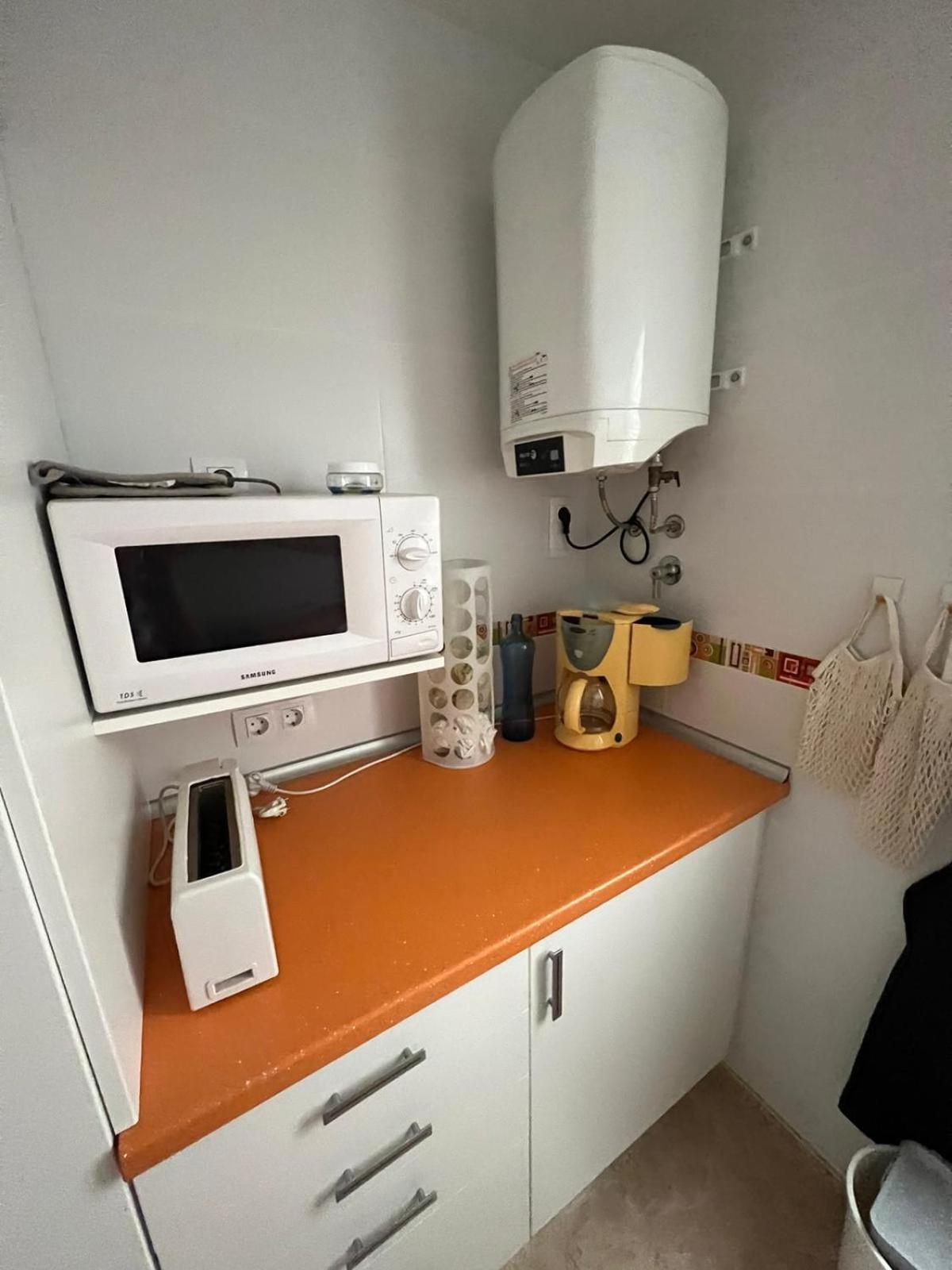 Apartamento con grandes vistas y mucha tranquilidad Gerona Exterior foto